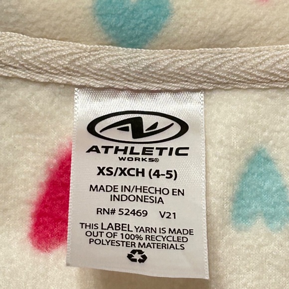 Athletic cozy Sherpa pullover - Picture 7 of 10